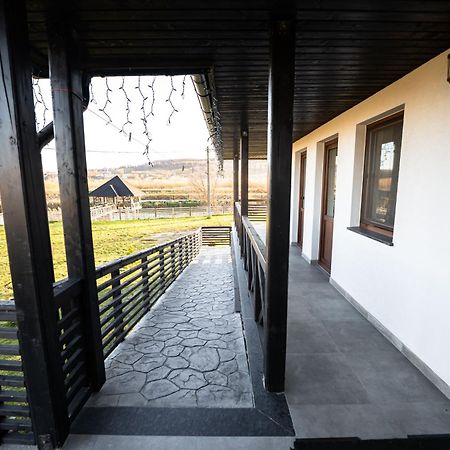 Casa Andra Hotell Siret Eksteriør bilde
