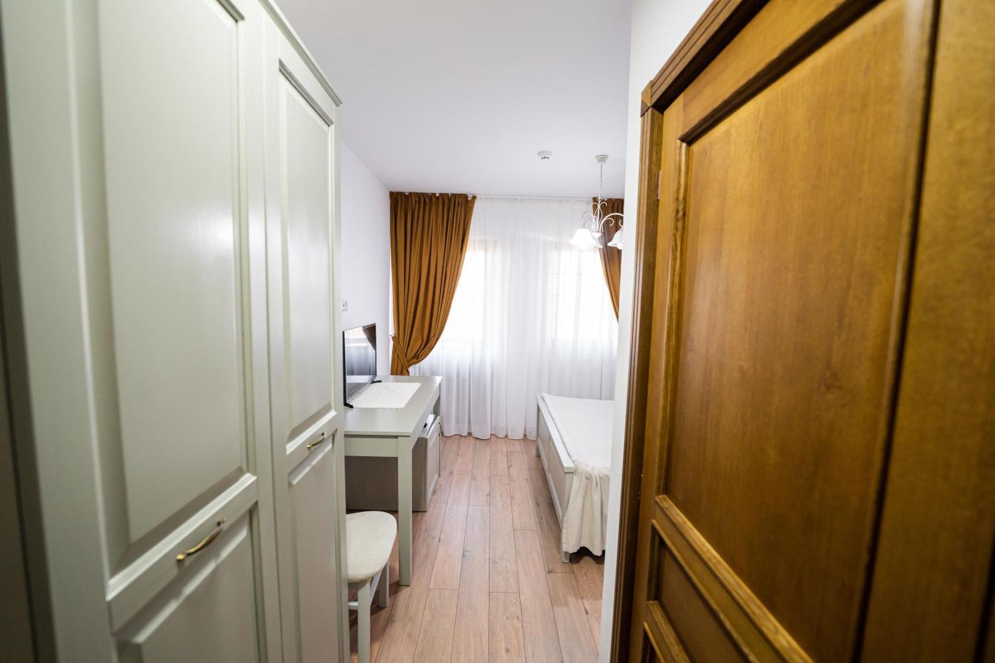 Casa Andra Hotell Siret Eksteriør bilde